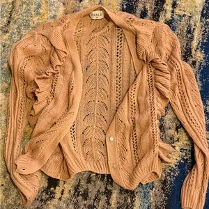 Fable Women's Tan Sweater- size medium